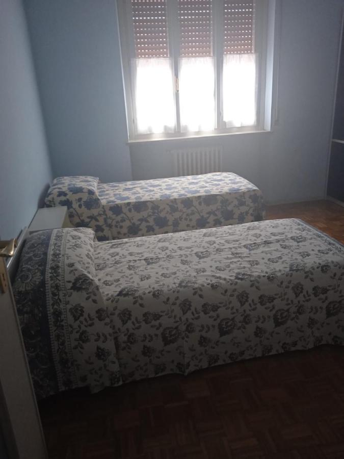 Appartement La Casa Di Marta à Valeggio sul Mincio Extérieur photo